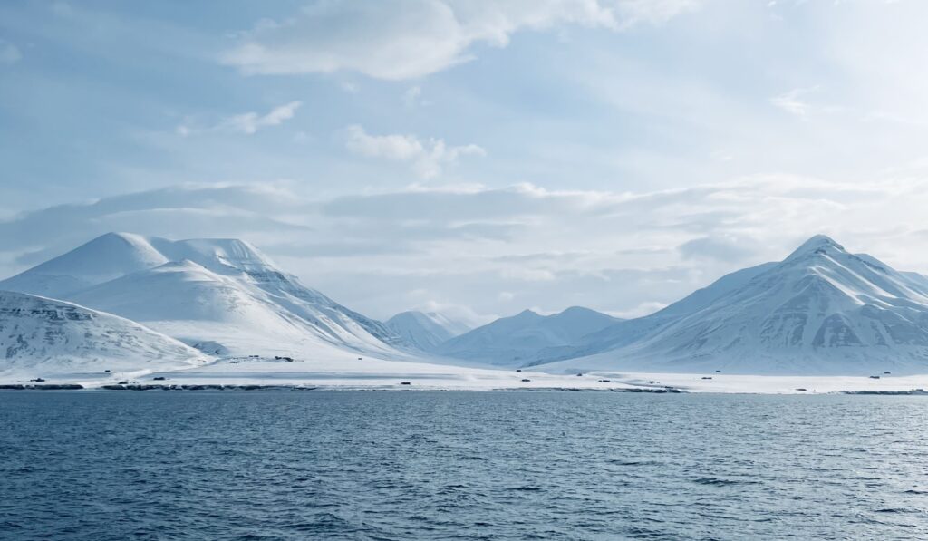 On Spitsbergen a next-gen gateway pilot makes 6 months landmark…